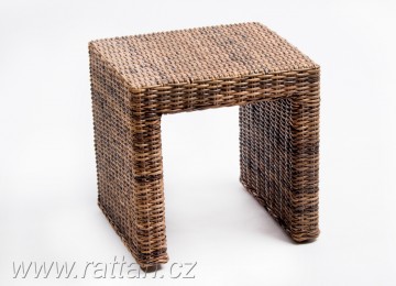 Ratanový stolek PANDORA sarang 40x46cm - RATANOVÝ NÁBYTEK - Stoly - Malé konferenční stolky