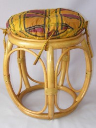 Ratanová taburetka ŠIROKÁ medová polstr okrový - RATANOVÝ NÁBYTEK - Židle a taburetky - Taburety