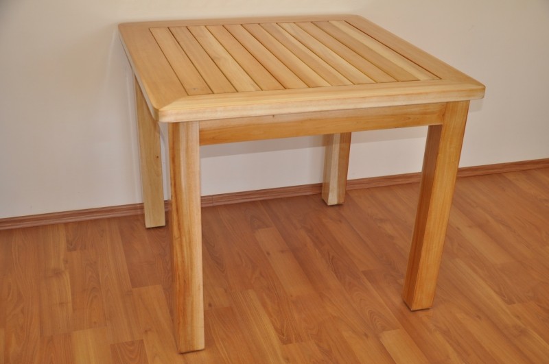 Stůl FEIFER mahagonové dřevo 90x90
